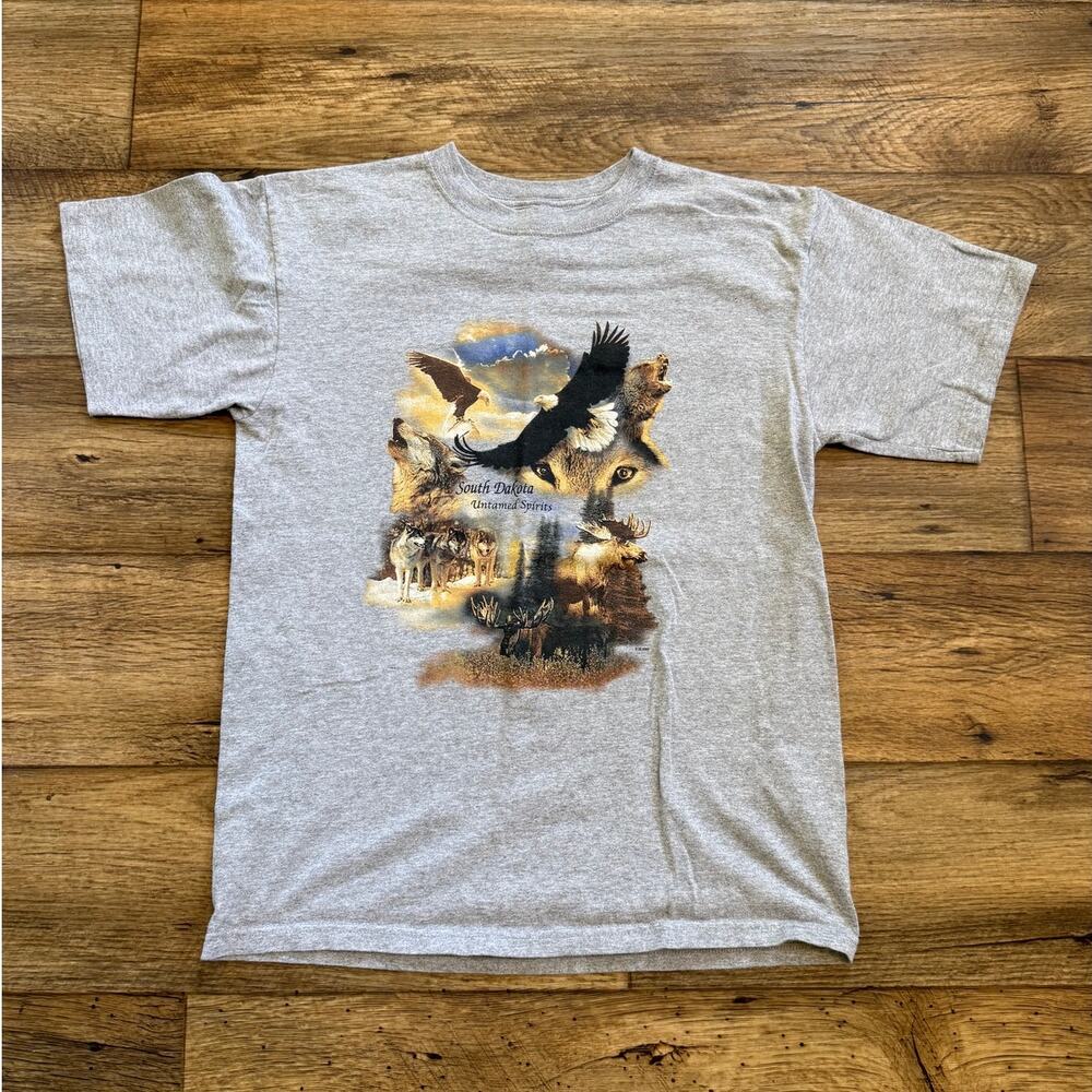 Vintage South Dakota Untamed Spirits Nature Tourist Tee Shirt
